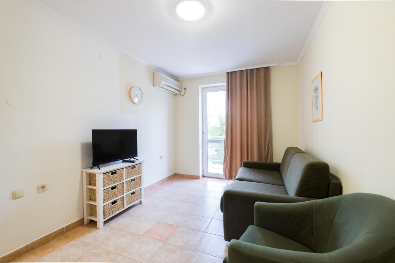 Hotel Rooms Roccia 诺维格勒达尔马提亚 外观 照片