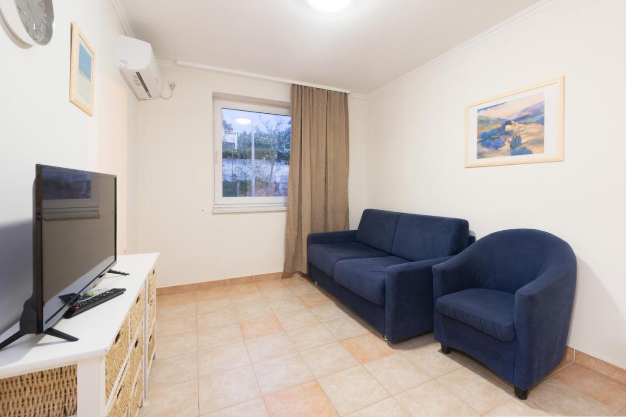 Hotel Rooms Roccia 诺维格勒达尔马提亚 外观 照片